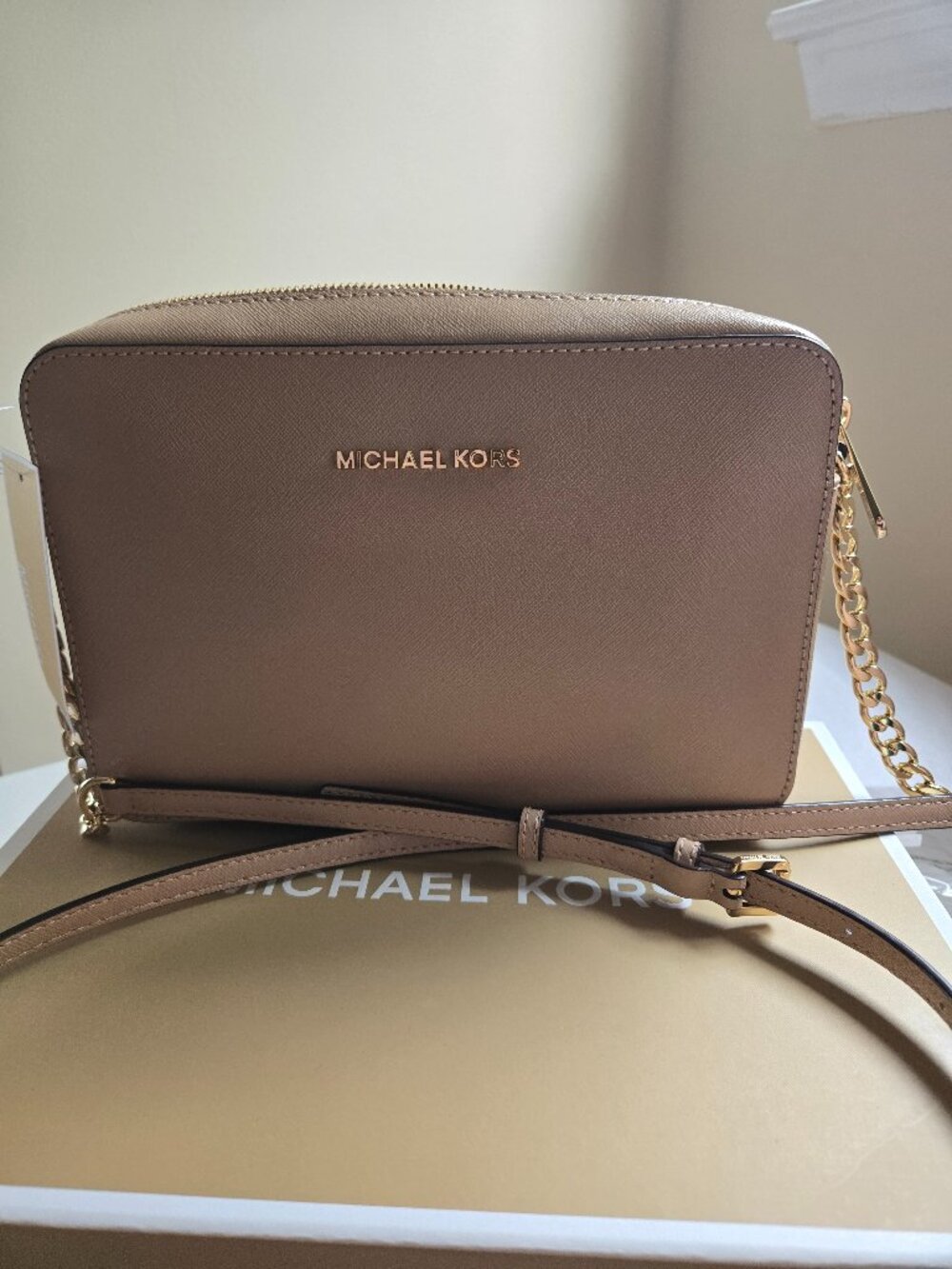 Michael Michael Kors jet set oyster bag
